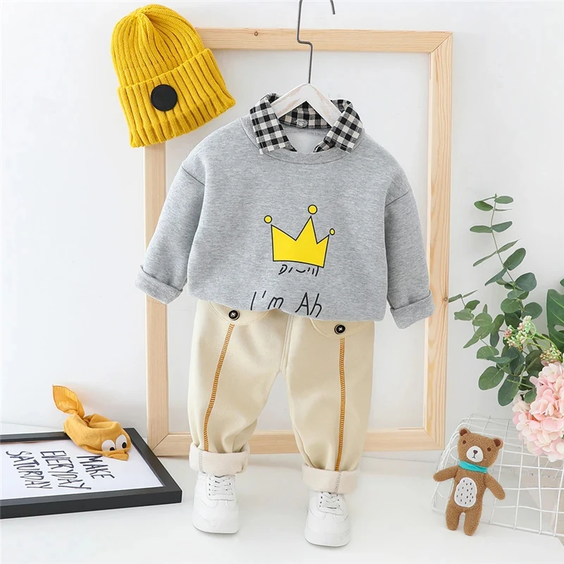 เสื้อสเวตเตอร์กางเกงผ้ากำมะหยี - Winter Clothing Activities For Toddlers บทวิจารณ์และราคา
