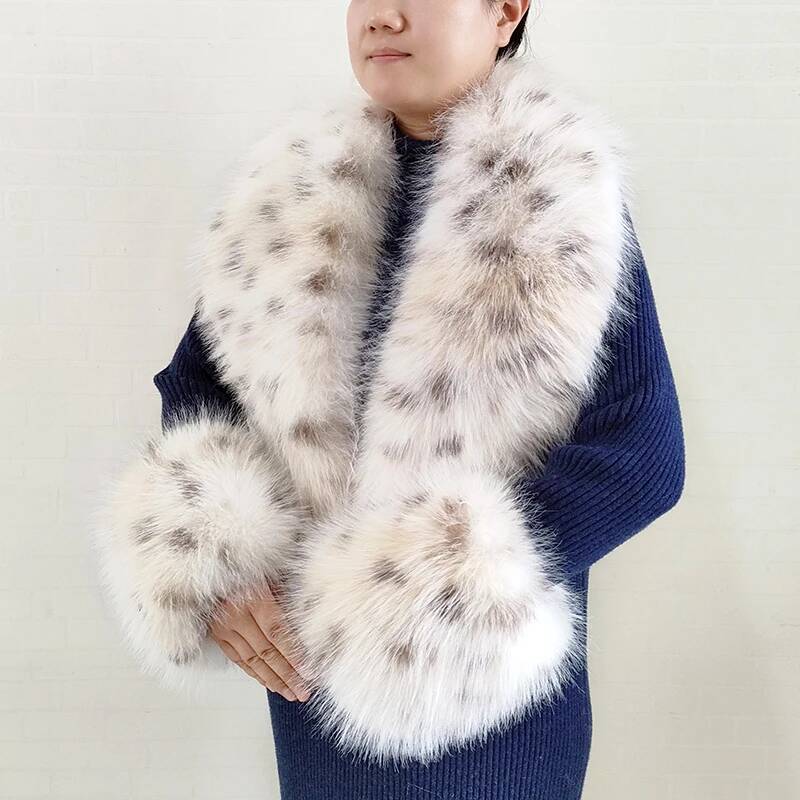 ผ้าพันคอขนเฟอร์เทียมลายสุนัขจิ - Winter Clothing Online บทวิจารณ์และราคา