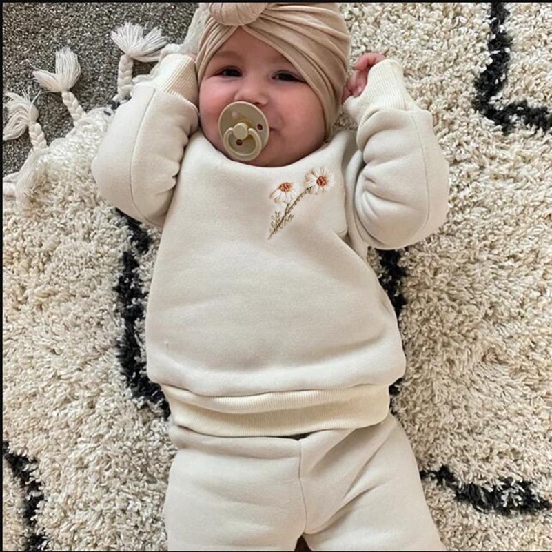 ชุดเสื้อและกางเกงเด็กทารกหญิงผ - Winter Clothing Activities For Toddlers บทวิจารณ์และราคา